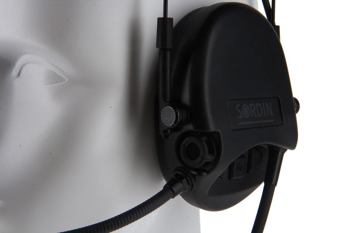 Sordin Supreme MIL CC Nexus Black Slim Headband (Schwarz) mit Nexus Stecker 01