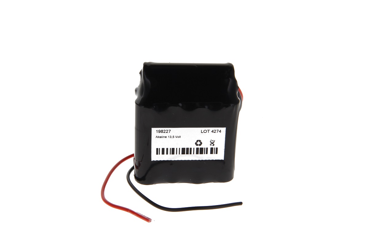 Alkaline battery pack suitable for Gira wireless door module - type 0941 00