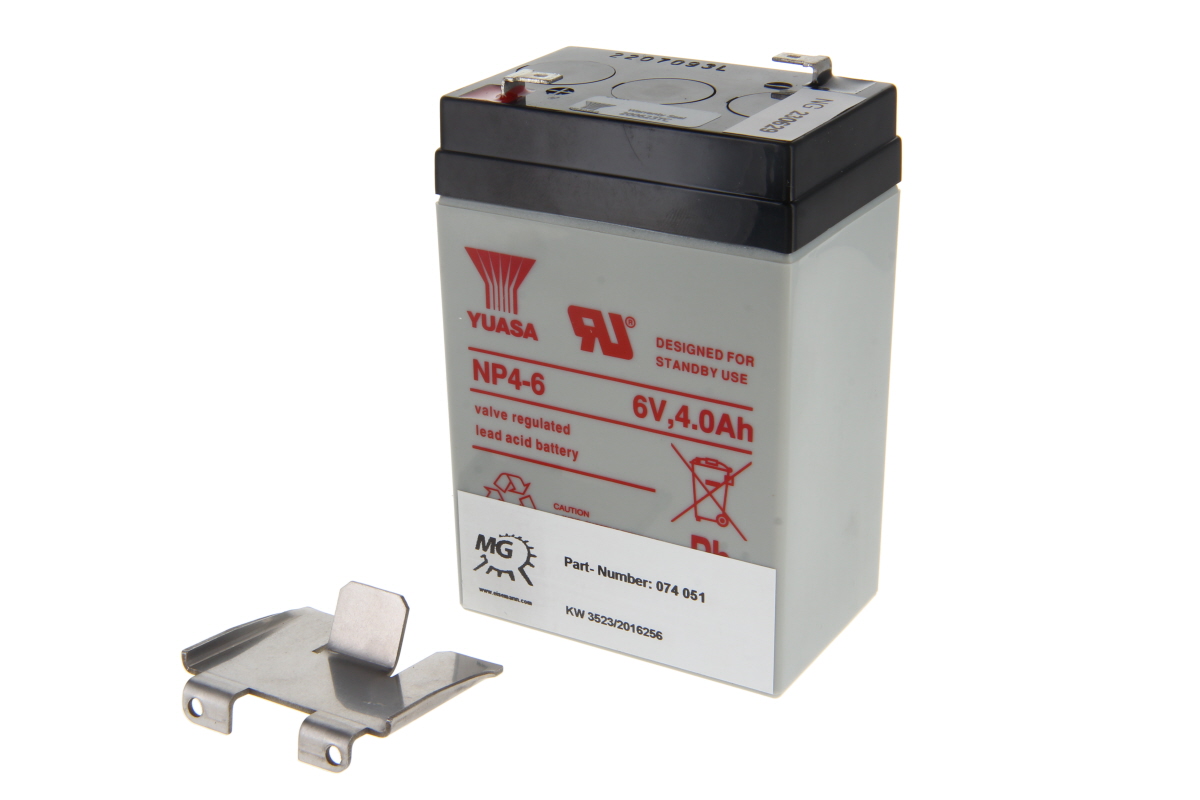 AGM original battery for hand spot light Eisemann HSE7LED - 6 Volt 4,5 Ah